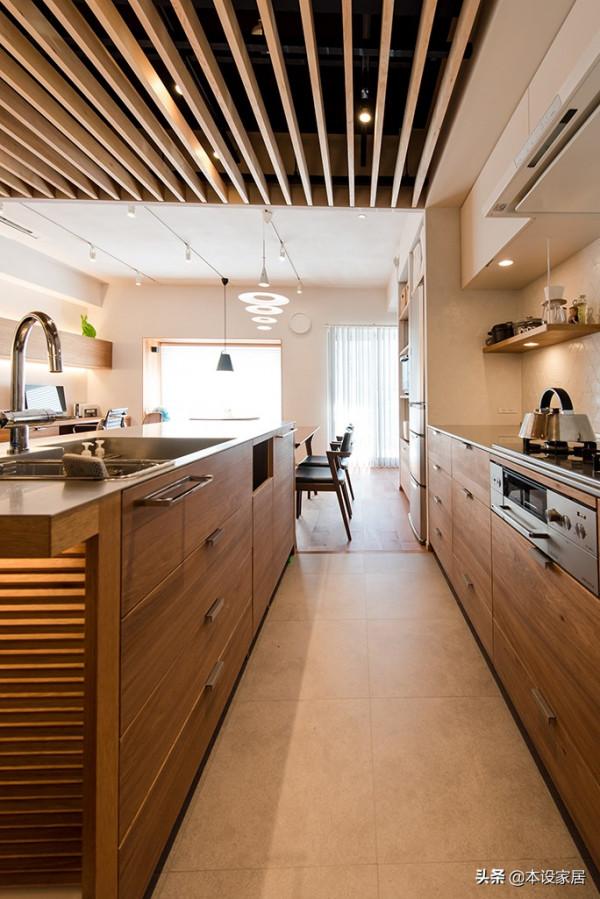 看了上千套房子,還是這套75㎡原木風小宅最暖人心,處處充滿智慧 看了上千套房子,還是這套75㎡原木風小宅最暖人心,處處充滿智慧