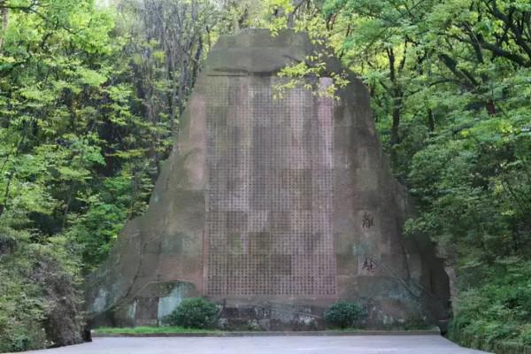 毛主席書法,蓋世氣魄,盡在字裡行間 毛主席書法,蓋世氣魄,盡在字裡行間