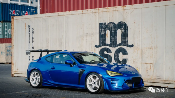 改裝清單遠超18cm的斯巴魯BRZ，試遍OHLINS、ARAGOSTA和KW避震