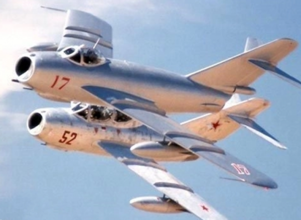 中國人的驕傲!1952年我國空軍擊落B29轟炸機,首戰告捷捍衛領空 中國人的驕傲!1952年我國空軍擊落B29轟炸機,首戰告捷捍衛領空