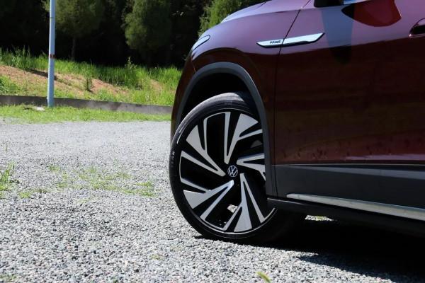 返璞“德味” 讓電動車有底蘊、有溫度 試駕上汽大眾ID.6 X