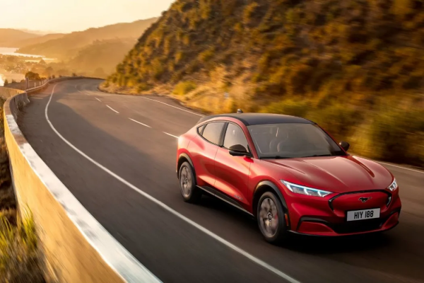 2021沃德十佳動力系統公佈，燃油車時代真的結束了？