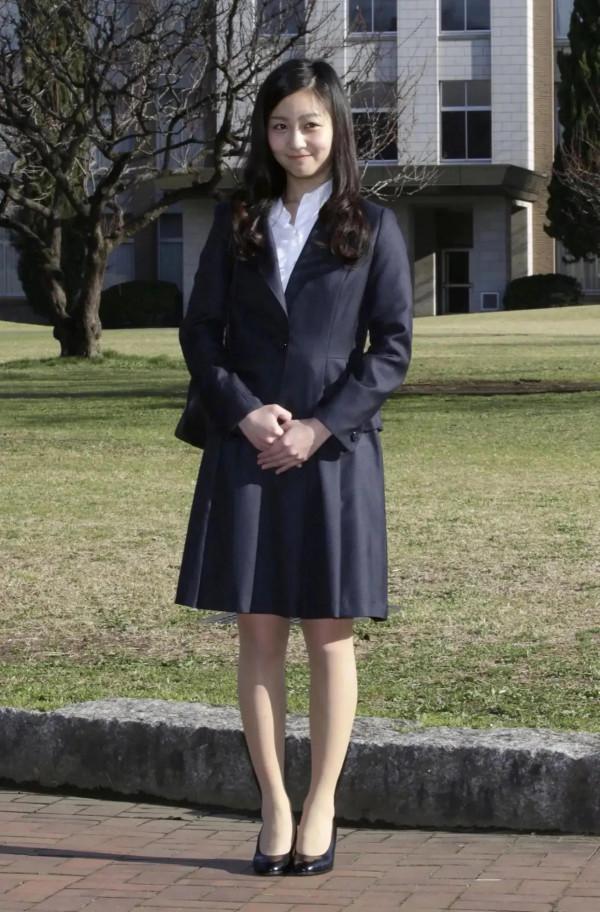 日本皇室現存成員僅十七名，民眾普遍擔心能否存續