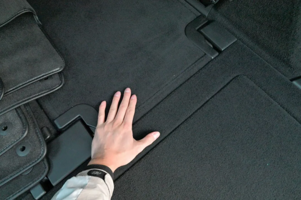 寶華韋健、空氣懸架，頂配二手XC90出類拔萃