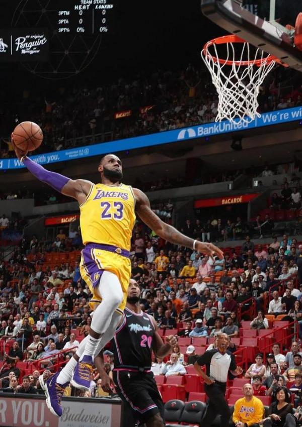 NBA現役得分榜前十：湖人4人上榜，籃網3人上榜