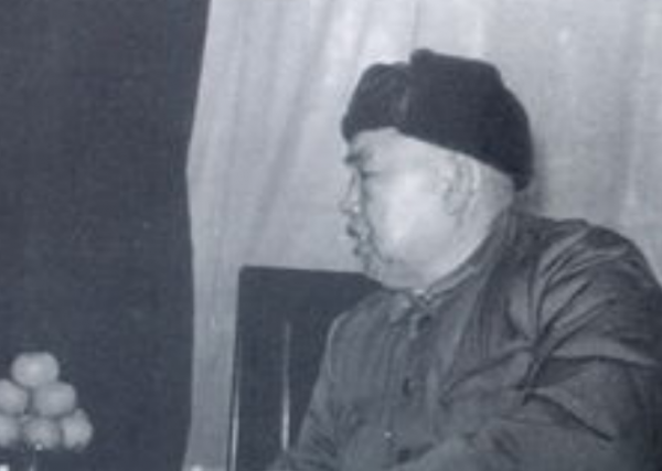 上級讓許世友挑個副司令，結果他誰都不要，跑去和總理&OpenCurlyDoubleQuote;搶人&rdquo;