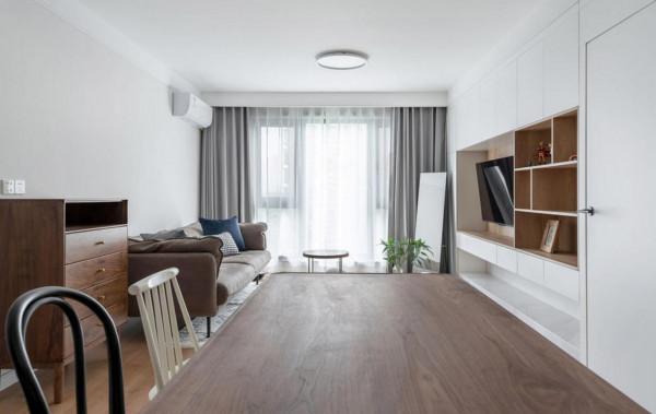 櫃子做一體式越來越普遍，看她家，不僅收納強大，還不佔空間