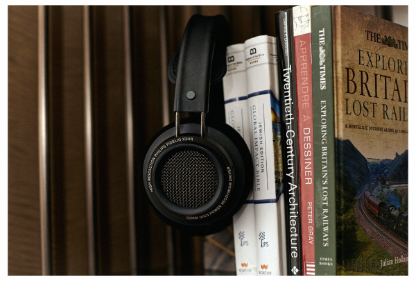 情懷耳機就只能聽個響?飛利浦Fidelio X2HR 對你說“不” 情懷耳機就只能聽個響?飛利浦Fidelio X2HR 對你說“不”