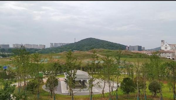 長沙一座“巨無霸”公園,斥資10億打造,建成後卻免費開放 長沙一座“巨無霸”公園,斥資10億打造,建成後卻免費開放