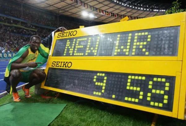 百米跑進十秒大關的運動員