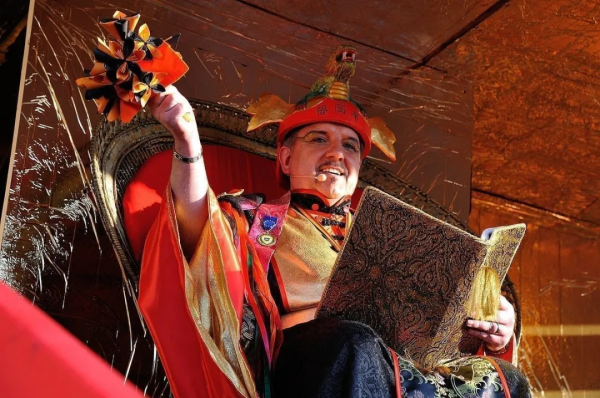 大清早亡了，德國卻還有位中國皇帝