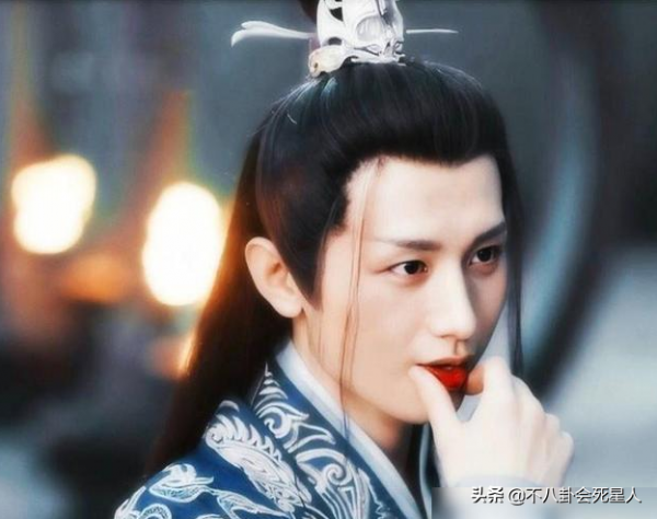 古偶又添醜頭套!陳偉霆的辣眼,張若昀劉海多餘,許凱的不如不要 古偶又添醜頭套!陳偉霆的辣眼,張若昀劉海多餘,許凱的不如不要