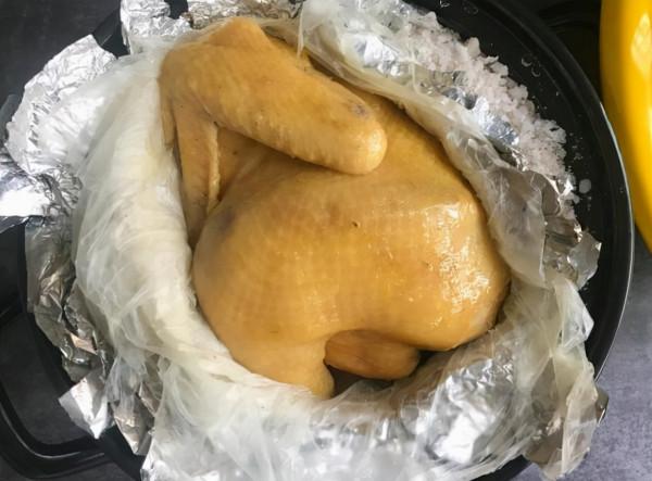 山東美女開館子，靠一鍋海鹽掙大錢，3年開起8家店