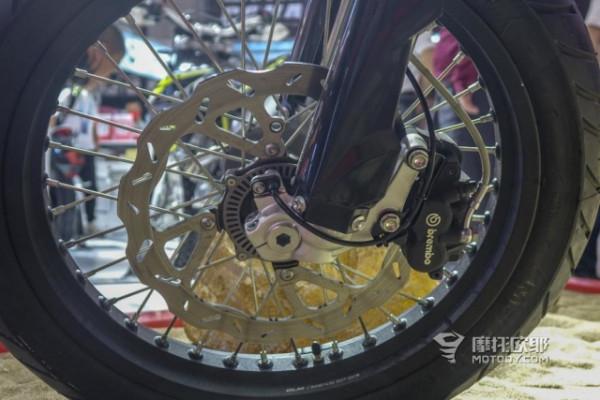 唇亡齒寒？在大單缸ADV遇冷的當下，SD650能會怎麼樣呢？