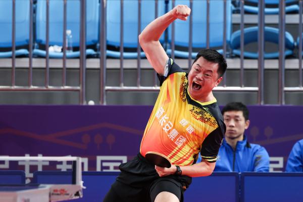侯英超的41歲：全運流量擔當，順便贏幾個國乒選手