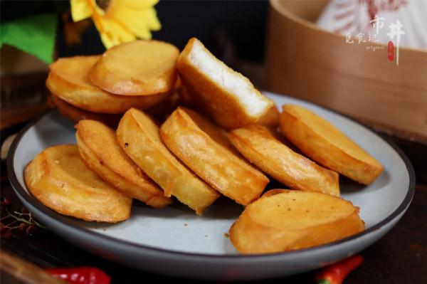 炸饅頭片有竅門，步驟別搞錯了，教正確做法，金黃酥香，不回軟