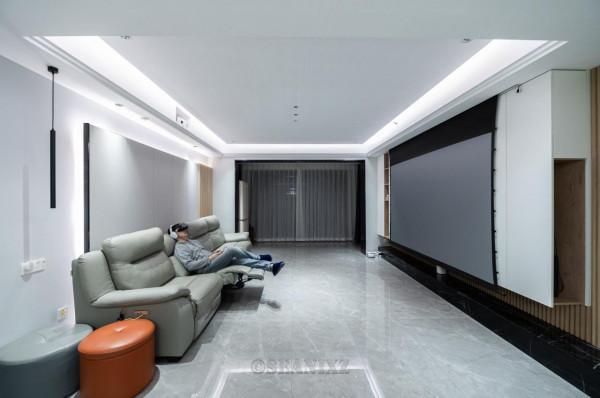 初代元宇宙聯結器：GOOVIS Young護眼顯示器