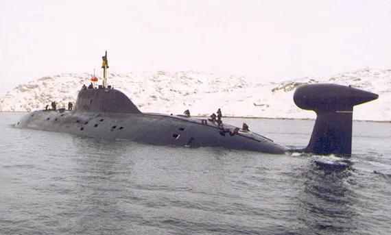 10艘攻擊型核潛艇+10艘驅逐艦,能否對抗一支航母打擊群? 10艘攻擊型核潛艇+10艘驅逐艦,能否對抗一支航母打擊群?