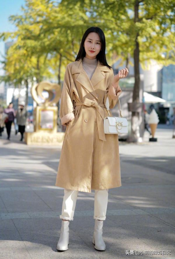 穿來穿去,還是“小白鞋”舒適百搭!學會這3種高階穿法,太洋氣 穿來穿去,還是“小白鞋”舒適百搭!學會這3種高階穿法,太洋氣