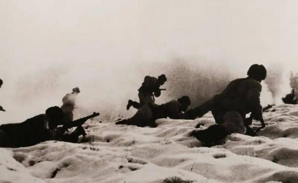 一位美軍老兵口中的長津湖之戰：我被那些不畏死亡的靈魂震撼了