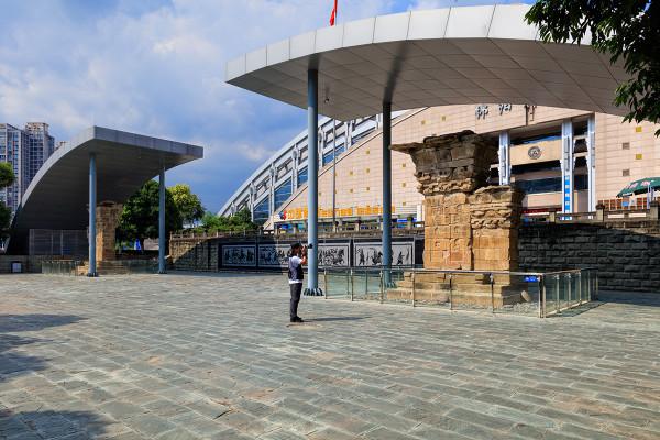 四川二十座漢闕 每座都是中國古代建築的“活化石”