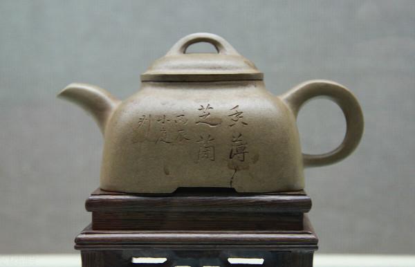 古玩鑑寶專家認知之戰,以後不好騙錢啦!要憑真本事賺錢了 古玩鑑寶專家認知之戰,以後不好騙錢啦!要憑真本事賺錢了