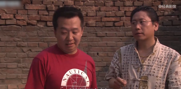 夫妻搬進新小區，被告知不讓養大型犬，藏獒竟咬舌自盡！國產片