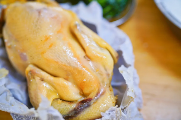 和廣東打了50架,也沒在“誰更會吃雞”這個問題上分出高下 和廣東打了50架,也沒在“誰更會吃雞”這個問題上分出高下