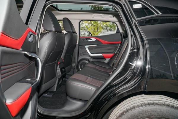 國產實力派SUV,2.0T爆發224馬力,豪華不加價,實拍WEY VV5 國產實力派SUV,2.0T爆發224馬力,豪華不加價,實拍WEY VV5