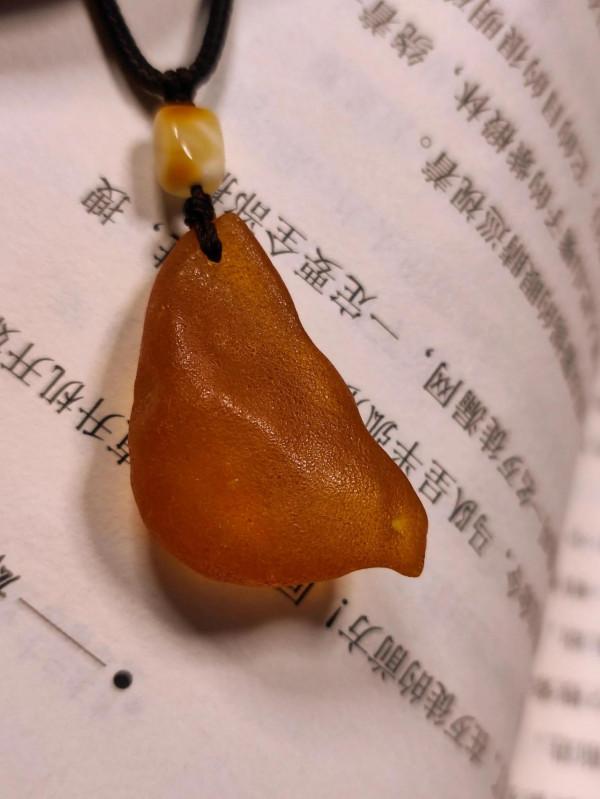 蜜蠟海漂籽，佩戴一天就油潤了