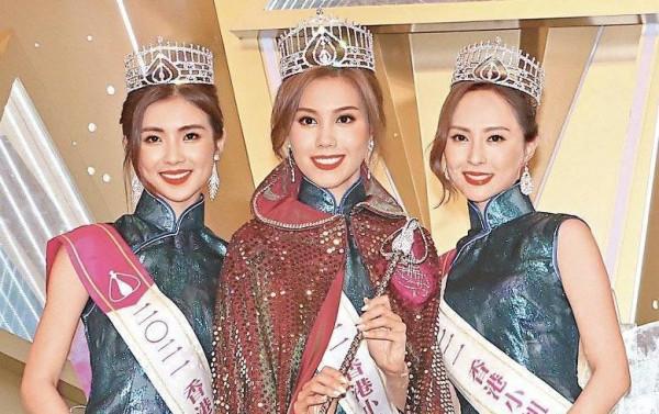 59歲關之琳現身富豪生日宴,膚白貌美似凍齡,與22歲港姐冠軍同框 59歲關之琳現身富豪生日宴,膚白貌美似凍齡,與22歲港姐冠軍同框