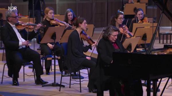 莫扎特第23號A大調鋼琴協奏曲K488——NDR無線電愛樂樂團