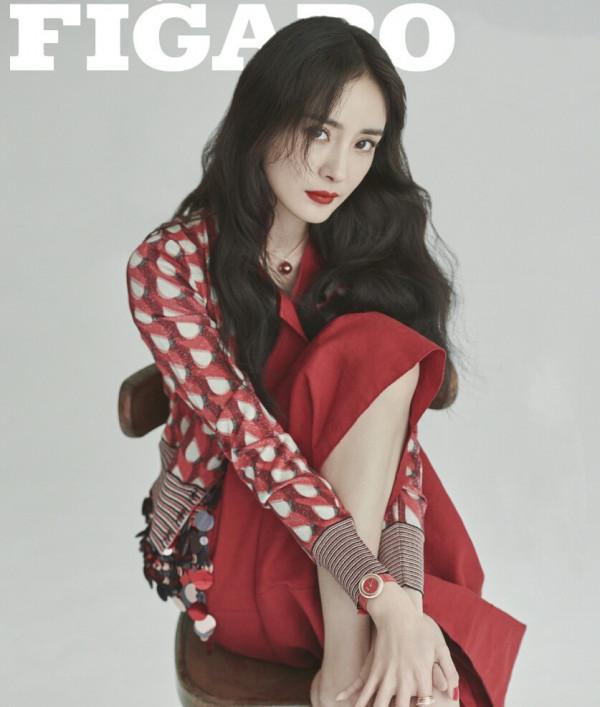 今日楊冪美照 今日楊冪美照