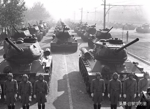 武漢軍區被撤銷，1985年，下轄的4個軍，到底如何劃分？