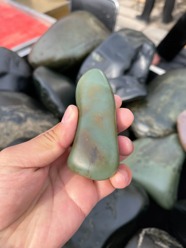 2021翻篇啦 · 如今和田玉石巴扎的行情怎樣