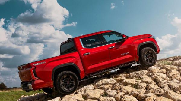 野性十足 豐田全新坦途釋出 燃油/混動雙版本可選