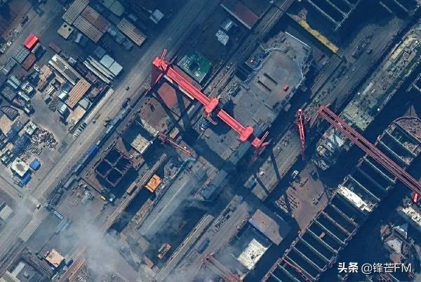 003與小鷹級戰力對比,003不僅是艦載機強,幾乎全方面碾壓 003與小鷹級戰力對比,003不僅是艦載機強,幾乎全方面碾壓