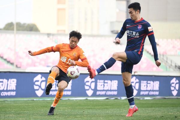 中超的“故事”：吃烤全羊與保級