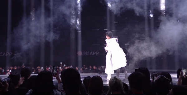 芒果臺又出晚會：沈夢辰熱辣，鍾欣潼狀態差，言承旭是驚喜