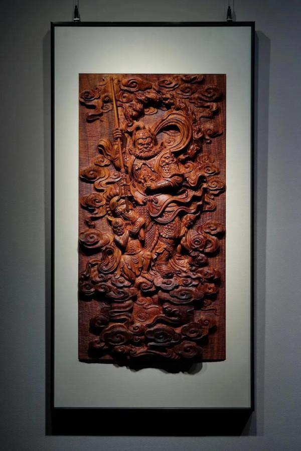 神荼鬱壘門神掛屏！這，是今天我見到的最漂亮的雕刻作品