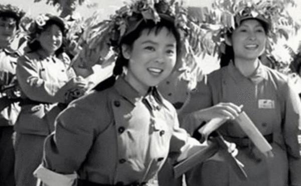 1995年,河北老婦無錢治病,兒子無奈求助政府,竟驚動軍區領導 1995年,河北老婦無錢治病,兒子無奈求助政府,竟驚動軍區領導