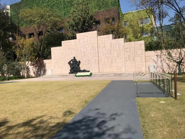 感謝先輩們披荊斬棘，讓後輩享受這繁華盛世