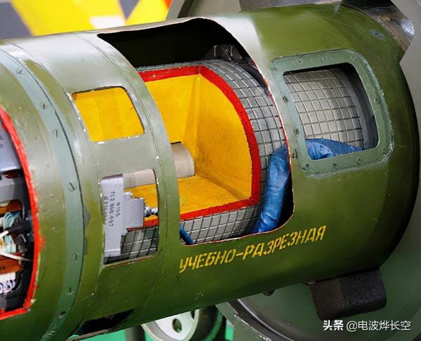 沙特F-15被命中!胡塞公佈最新戰果畫面,老式防空導彈再立大功 沙特F-15被命中!胡塞公佈最新戰果畫面,老式防空導彈再立大功