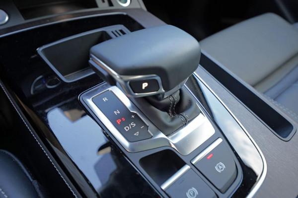 試駕新款奧迪Q5L：沒有短板，平平無奇一樣成市場上賣得最好的SUV