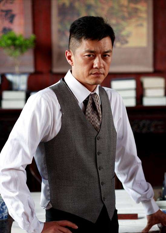 人前貴公子，人後“靠女人上位”？這五位男星，都曾被叫軟飯男