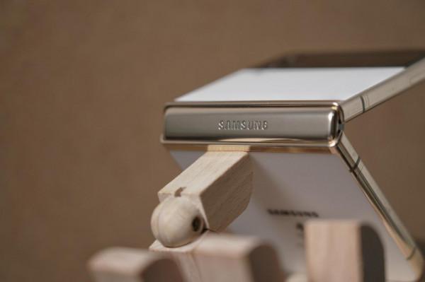 三星Galaxy Z Flip3奧運紀念版：或許是當下顏值第一的豎摺疊屏手機