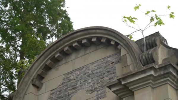 走，一起穿越時光！看看掩藏在繁華光景裡的百年老宅