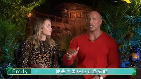 巨石強森想跟吳京拍戲,吳京曾教他說中國話,網友:中美戰狼合體 巨石強森想跟吳京拍戲,吳京曾教他說中國話,網友:中美戰狼合體