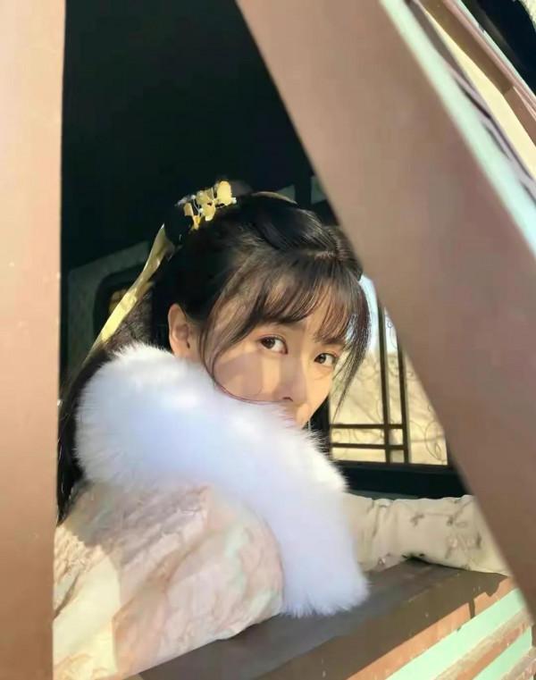 造型不行別尬吹，這6位飄帶造型太有靈氣，隨風飄逸氛圍感拉滿