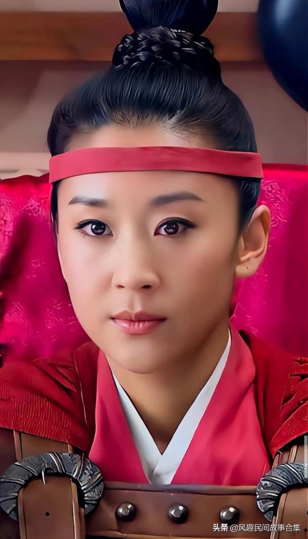 演員苗圃，飾演穆桂英，電視劇穆桂英掛帥古裝劇